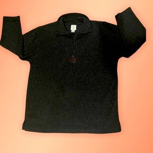 VICTORIA SECRET  COUNTRY 1/2 ZIP PULLOVER  SWEATER